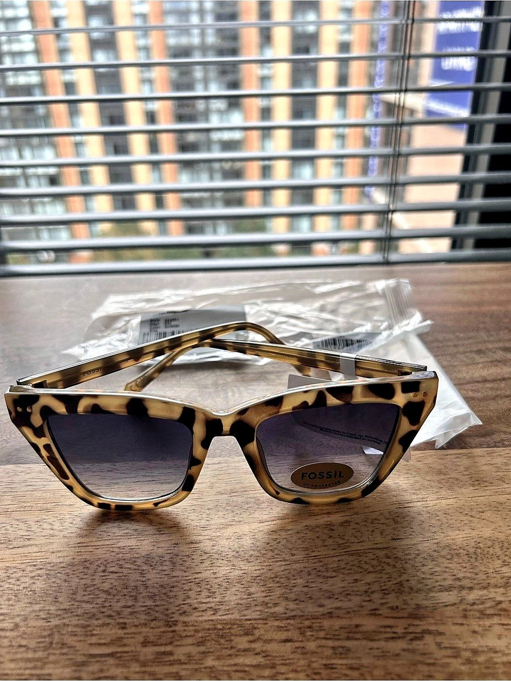 Fossil Cat Eye Sunglasses Brown & Black Animal Print NWT